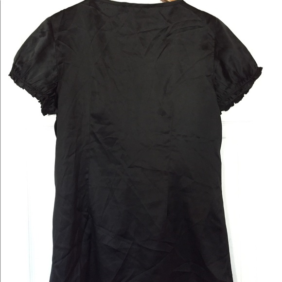 Black Short Women Blouse - Picture 4 of 6